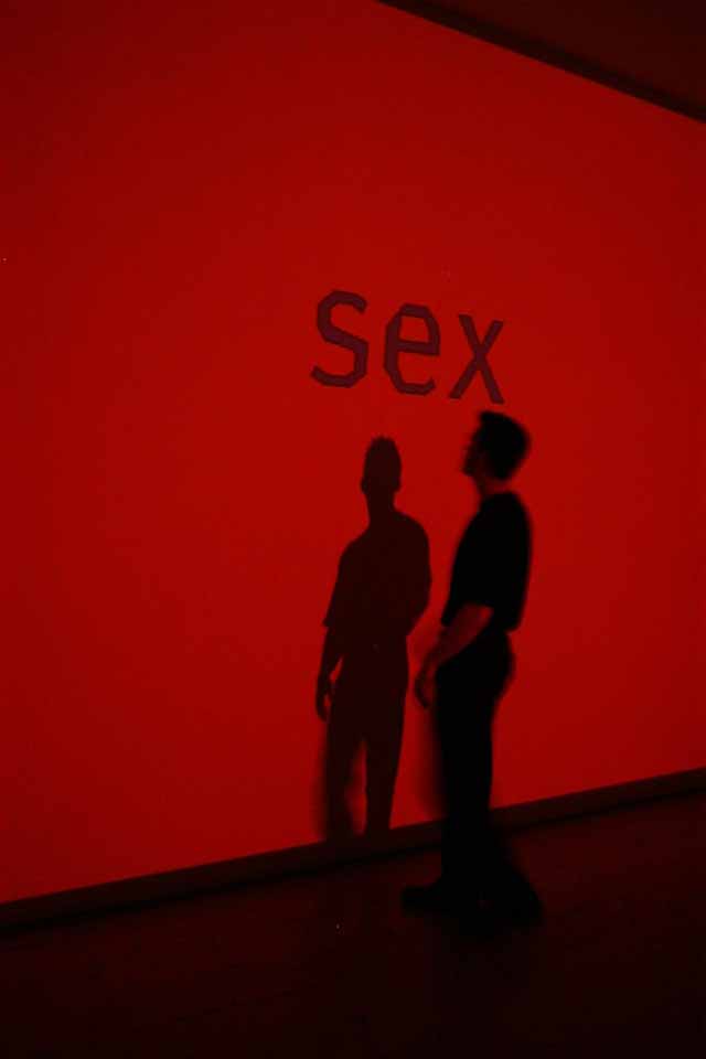 amwsex3.jpg 19.7K